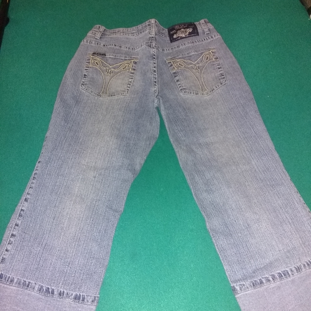 Jeans - Picture 2 of 4